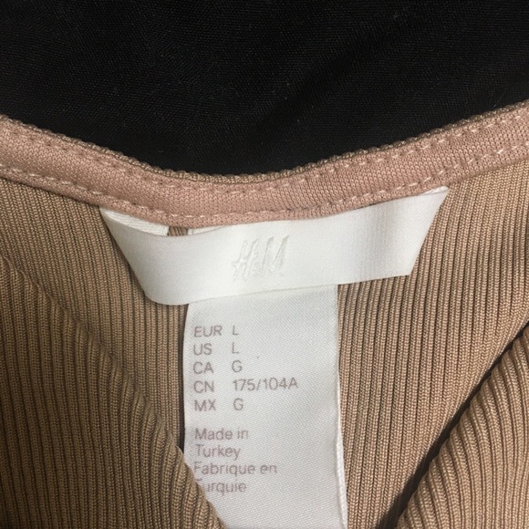 H&M Tan Bodysuit - Picture 3 of 6